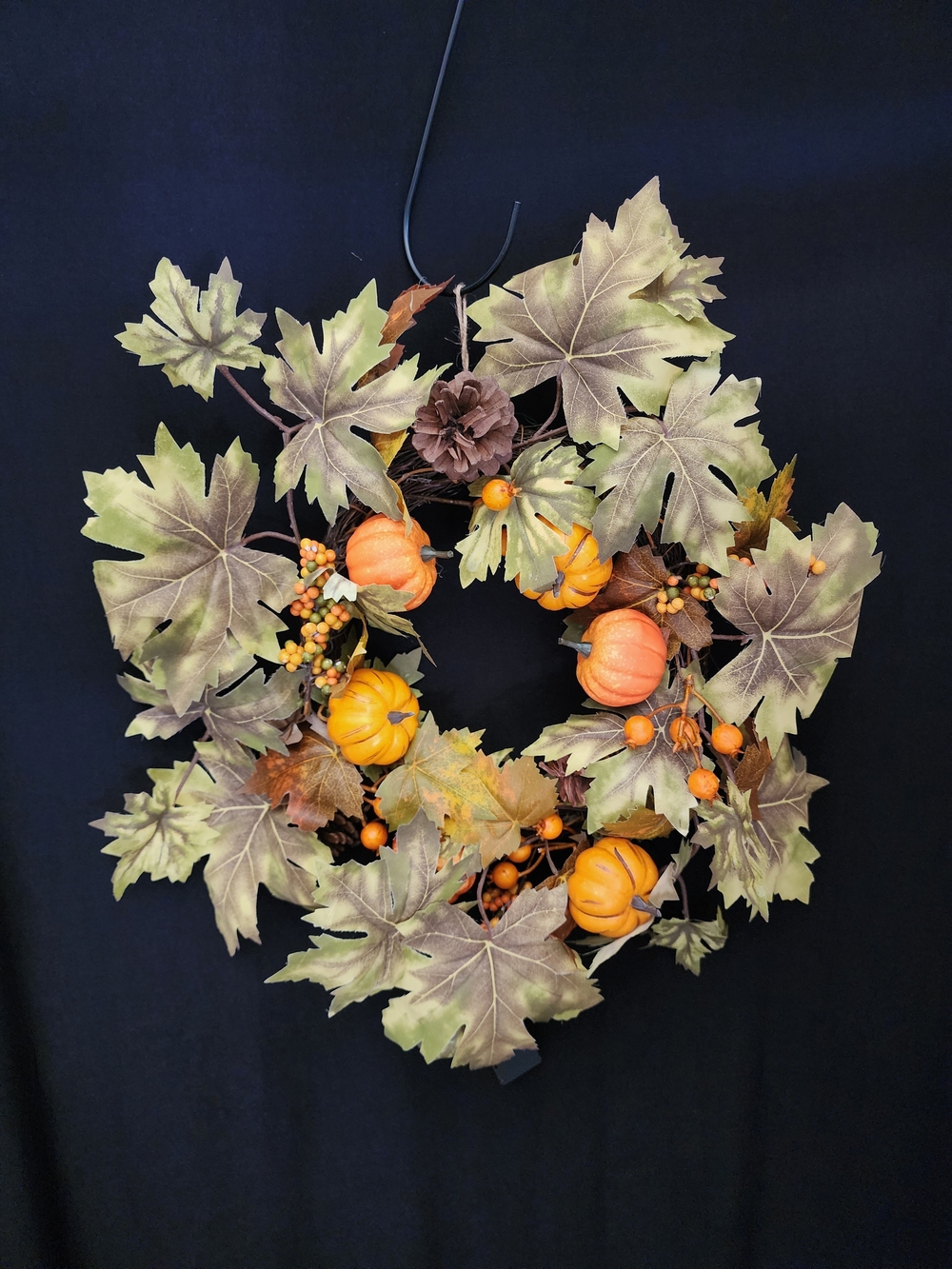 Autumn Pumpkin Leaf Wreath Lighted- Orange & Green. New No Tags
